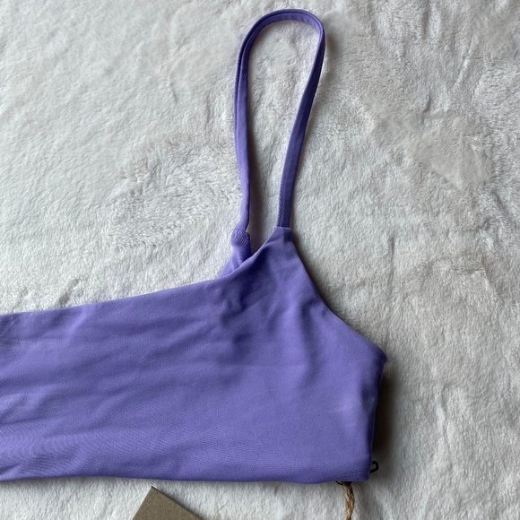 NEW! Toast Signature One-Shoulder Bikini Top, lavender 19816 - Picture 3 of 7